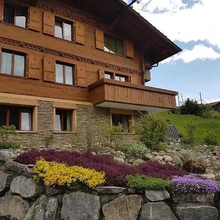 Grüneggli Apartment *